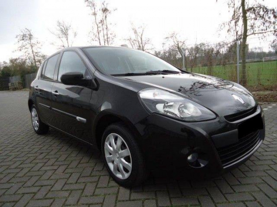 Annonce occasion, vente ou achat 'RENAULT Clio III PHASE 3, 5 portes'