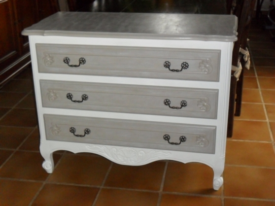 Annonce occasion, vente ou achat 'Belle commode patine  l\'ancienne'