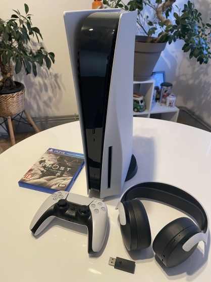 Annonce occasion, vente ou achat 'Sony PS5 dition standard + casque'