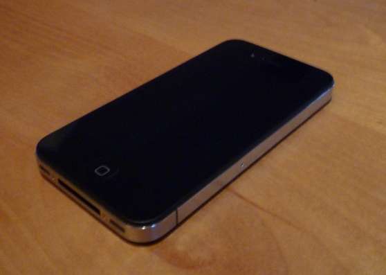 Annonce occasion, vente ou achat 'Iphone 4 16GB noir'