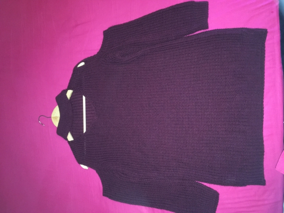 Annonce occasion, vente ou achat 'Pull violet taille 42/44 quasi neuf'
