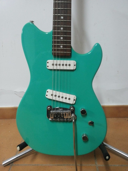 Annonce occasion, vente ou achat 'G&L SC-2 Belair Green Electric Guitar'