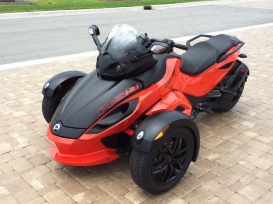 Annonce occasion, vente ou achat 'Can-Am Spyder RSS 2500'