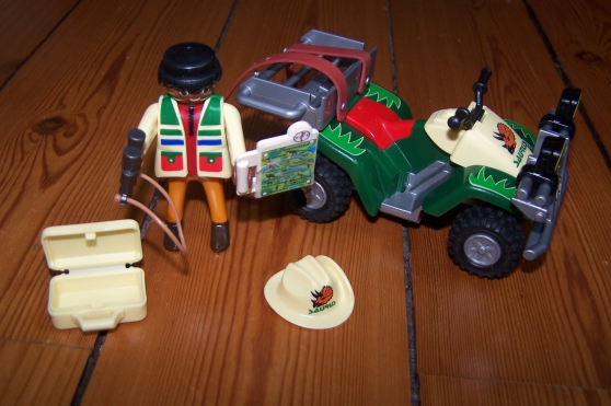 Annonce occasion, vente ou achat 'Quad aventurier Playmobil - ref 4176'