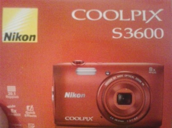 Annonce occasion, vente ou achat 'Perdu Appareil photo Nikon Coolpix rouge'
