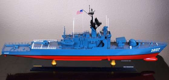 Annonce occasion, vente ou achat 'Maquette Frgate USS Bronstein USA'