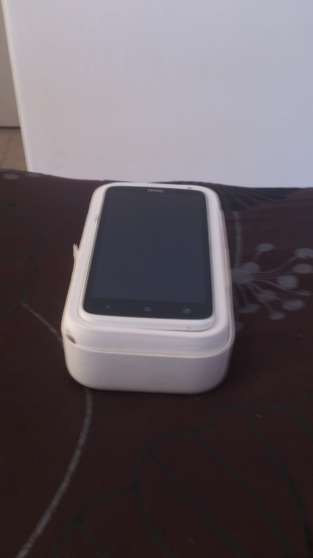 Annonce occasion, vente ou achat 'HTC one x blanc'