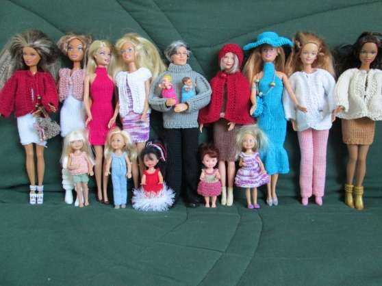 Annonce occasion, vente ou achat 'Vtements tricots famille barbie'