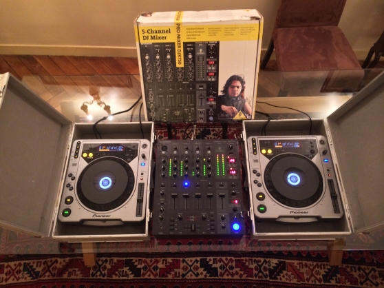 Annonce occasion, vente ou achat 'Pioneer CDJ 800 + Fly - Behringer DJX 75'