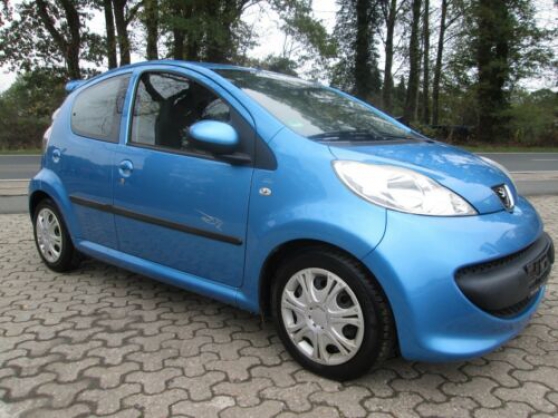 Peugeot 107 Filou 1 0 Ltr 50 Kw 68ch B Marche Fr