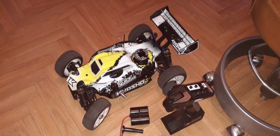 Annonce occasion, vente ou achat 'Voiture thermique Kyosho 1/8'