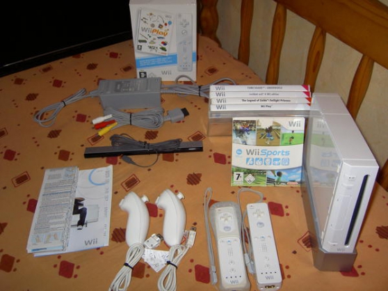 Annonce occasion, vente ou achat 'Wii + 2 Wimottes + 2 Nunchucks + 5 Jeux'