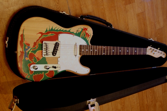Annonce occasion, vente ou achat 'TELECASTER JIMMY PAGE DRAGON'