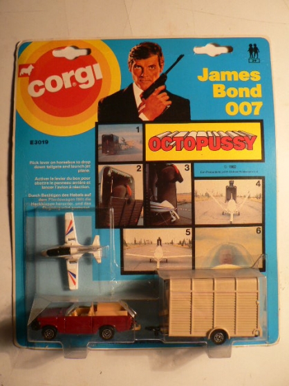 Corgi juniors : coffret James Bond 007