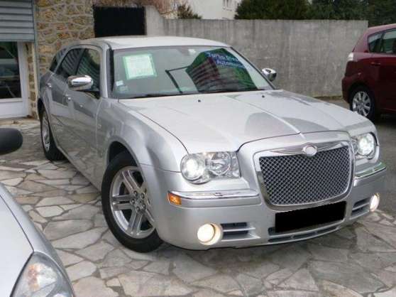 Annonce occasion, vente ou achat 'Jolie Chrysler 300 C touring 3.0 crd 218'