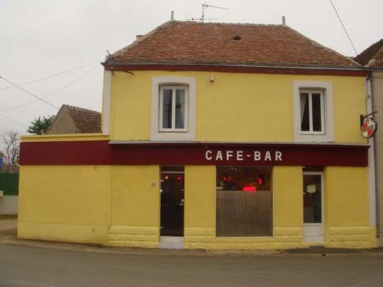 BAR RESTAURANT