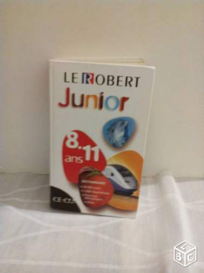 Annonce occasion, vente ou achat 'Dictionnaire Robert Junior'