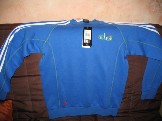 Annonce occasion, vente ou achat 'PULL ADIDAS EURO 2008'