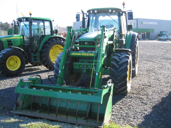 Annonce occasion, vente ou achat 'Tracteur Agricole John Deere modele 6820'