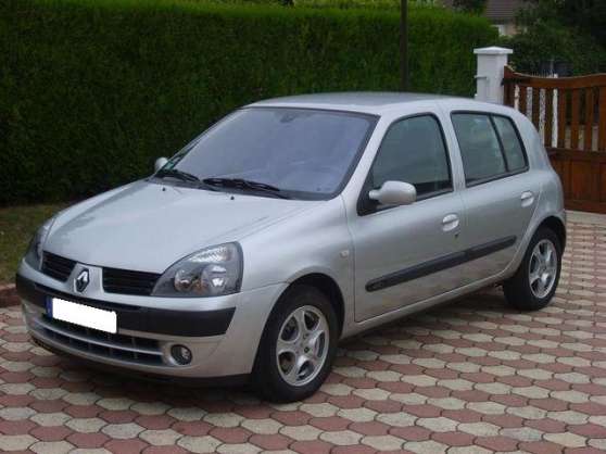 Annonce occasion, vente ou achat 'Renault Clio ii (2) 1.5 dci 65 luxe priv'
