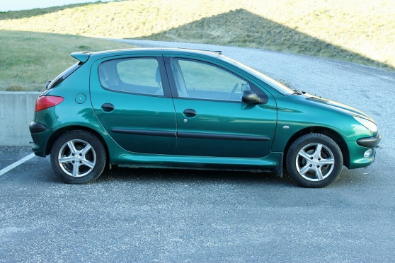 peugeot 206 1.4 XT premium bva 5 places