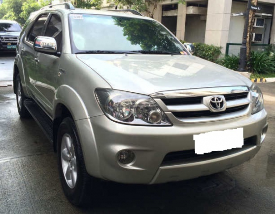 Toyota fortuner 2005