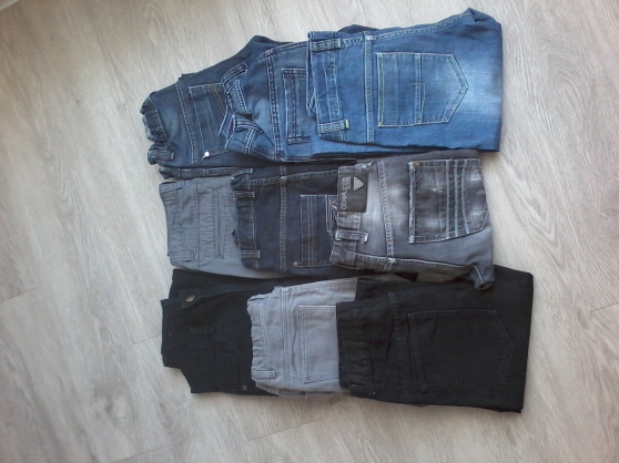 Annonce occasion, vente ou achat 'Jeans taille 12 ans'