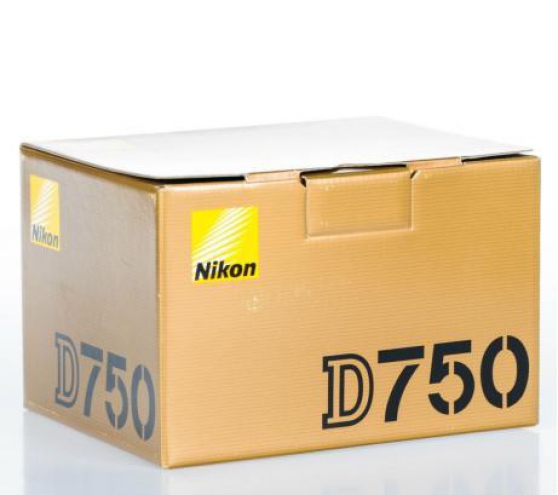 Nikon D750 Nu Neuf