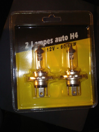 Annonce occasion, vente ou achat 'Ampoules auto/moto H4'