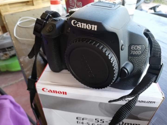 Canon EOS 77 D