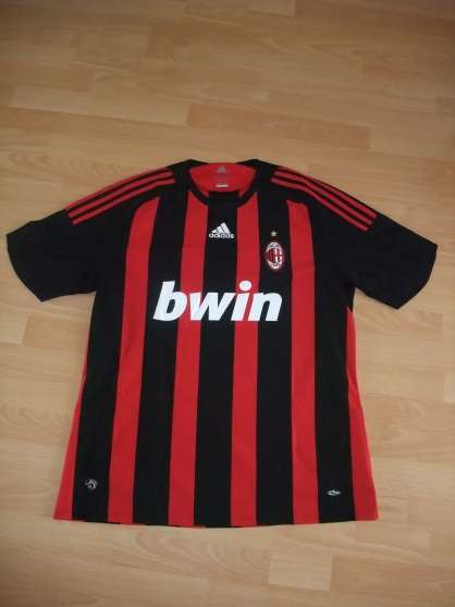 Annonce occasion, vente ou achat 'Maillot Adidas XL Milan AC'