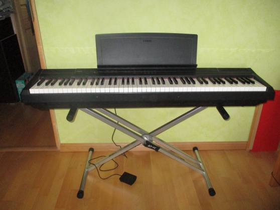 Annonce occasion, vente ou achat 'Piano numrique yamaha P105B'