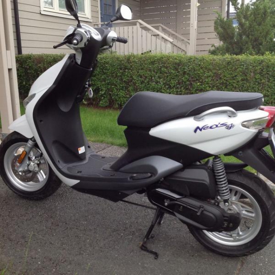 Annonce occasion, vente ou achat 'Yamaha Neos Anne 2010'