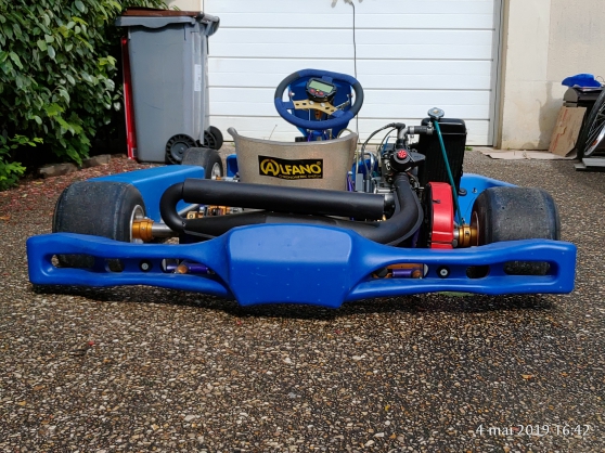 Annonce occasion, vente ou achat 'Kart ROTAX MAX 125 cc 1�re main 50Heures'