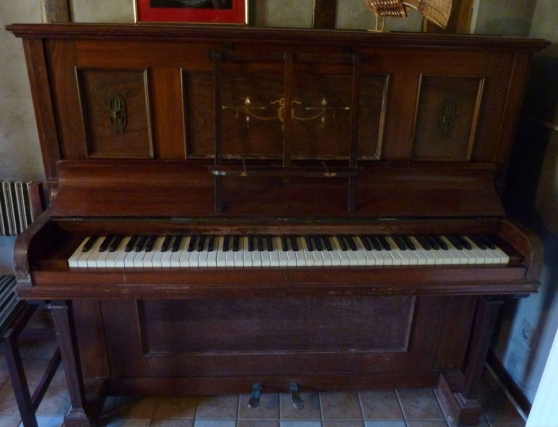 Annonce occasion, vente ou achat 'Piano Bernard Brock (Londres)'