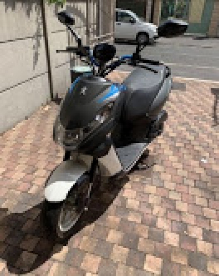 Scooter 50cm3 Znen