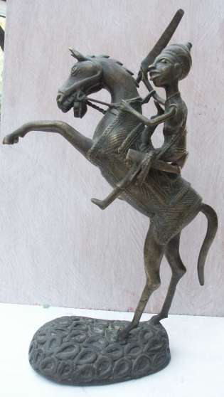 Annonce occasion, vente ou achat 'Magnifique statuette en bronze du XVIIIe'