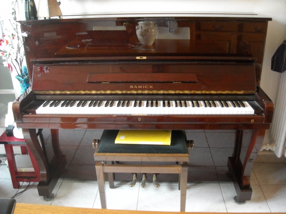 Annonce occasion, vente ou achat 'Piano droit Samick'