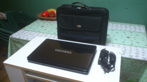 Pc portable Toshiba Satellite 17.3 p, Wi