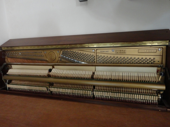 Annonce occasion, vente ou achat 'Vends piano hundaye U835'