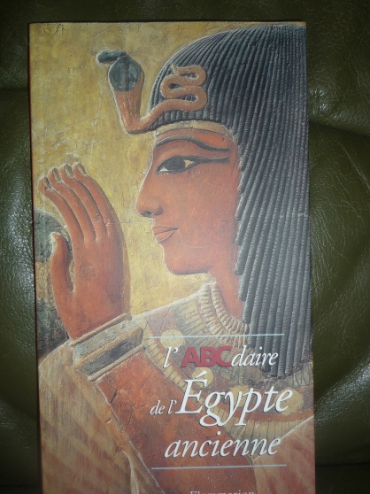 Livre sur l\'Egypte ancienne