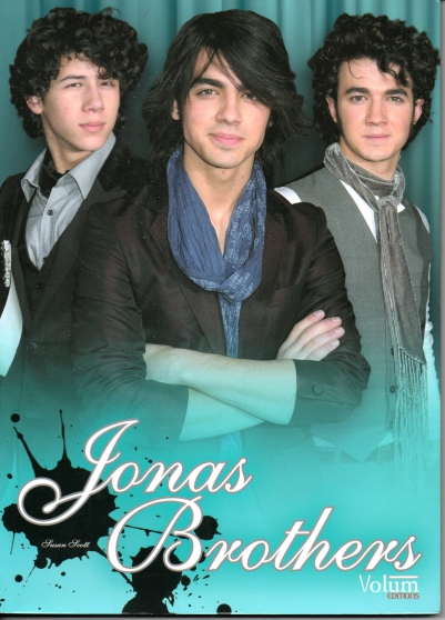 Annonce occasion, vente ou achat 'Jonas Brothers, livre-album-photo/Scott'