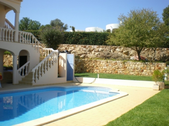Annonce occasion, vente ou achat 'Maison avec piscine sud du portugal'