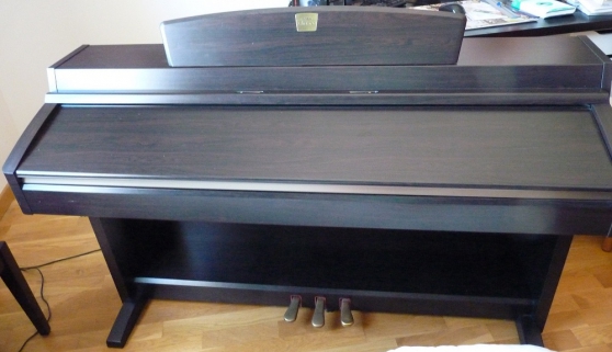 Annonce occasion, vente ou achat 'Piano numrique Clavinova CLP-240'