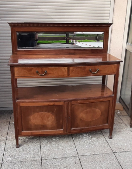 Annonce occasion, vente ou achat 'Belle Console Anglaise 2 tages'