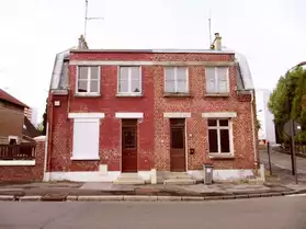 Ensemble 2 maisons Remicourt St Quentin