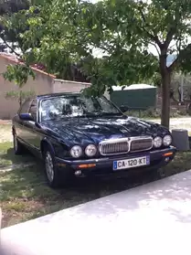 Jaguar xj8 300