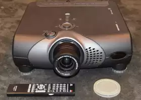 Marantz VP15-S1 projector