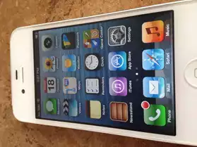 Apple iphone 4s 32g blanc debloque