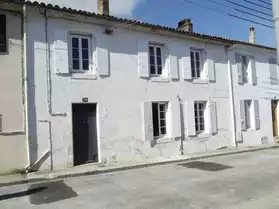 A vendre maison St Jean d'Angely